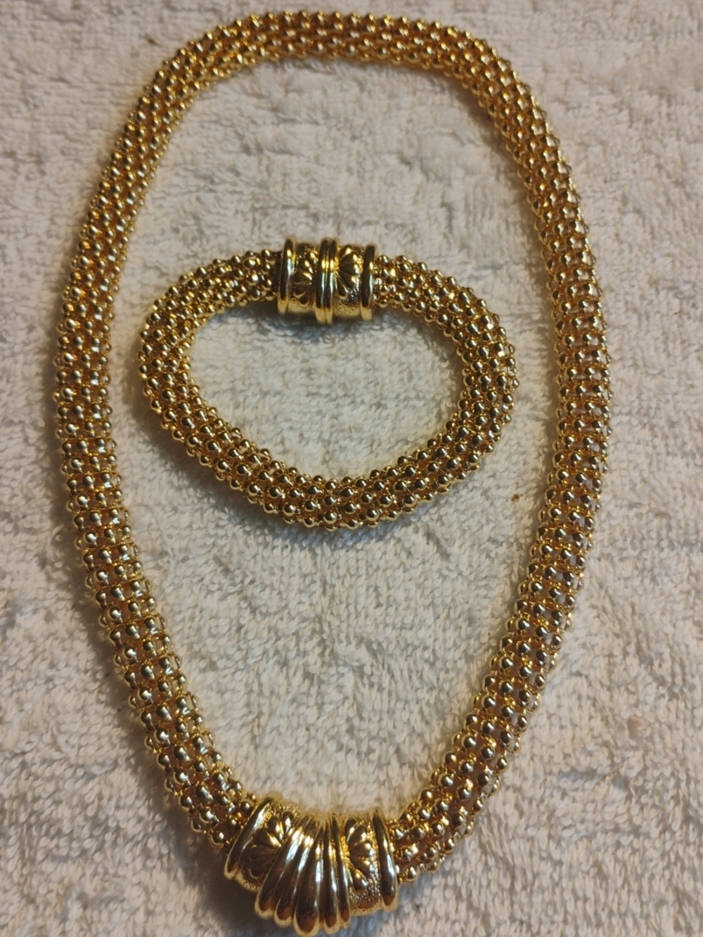 Gold Tone Rope Chain Necklace and Bracelet Set Magnetic Closure
